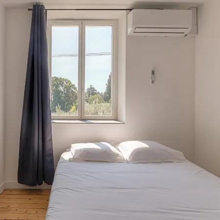 Le Berlin - Les Appartements De L'Olivier Loyettes Esterno foto